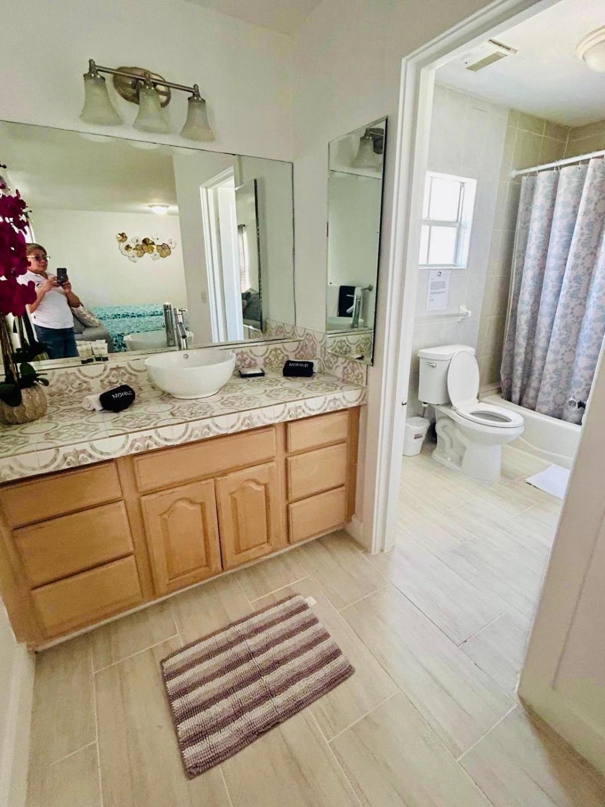 Mi Casa Es Tu Casa, Midtown #2 Leilighet Tampa Eksteriør bilde