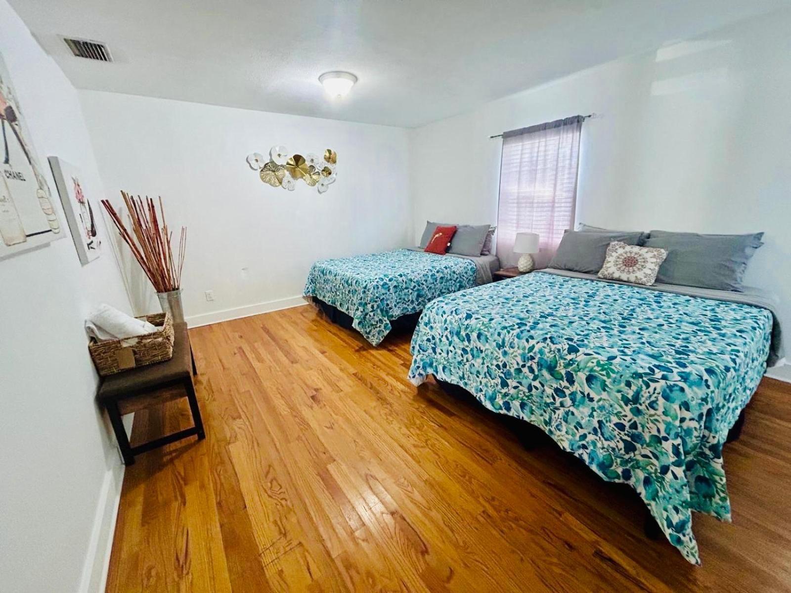 Mi Casa Es Tu Casa, Midtown #2 Leilighet Tampa Eksteriør bilde